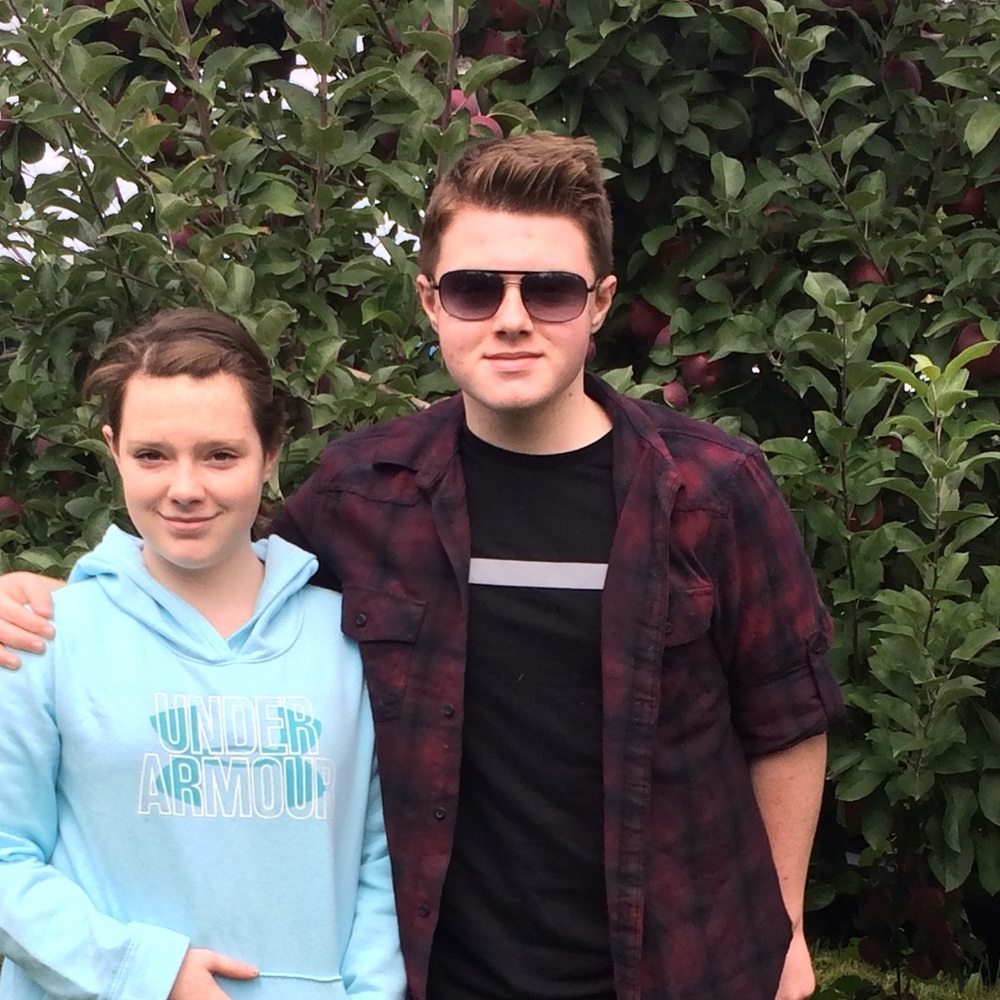 Meet your Posher, Zach